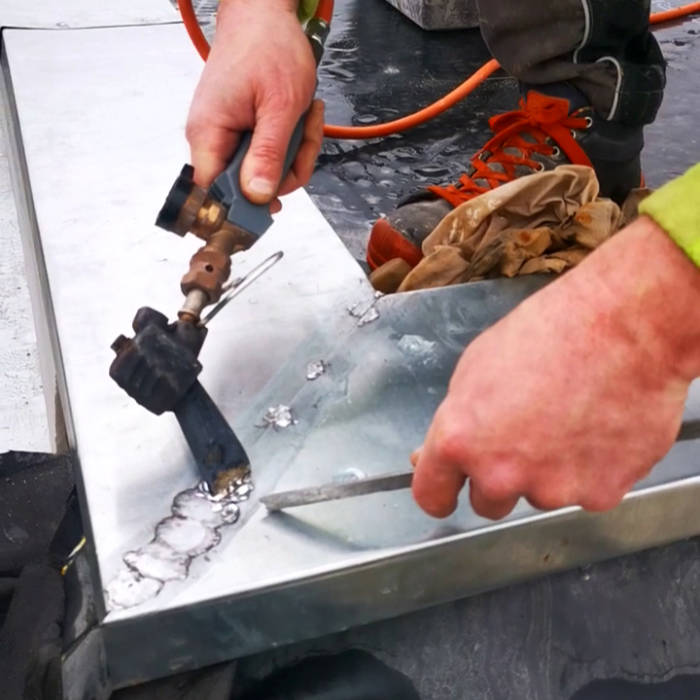 zinguerie featured story bois